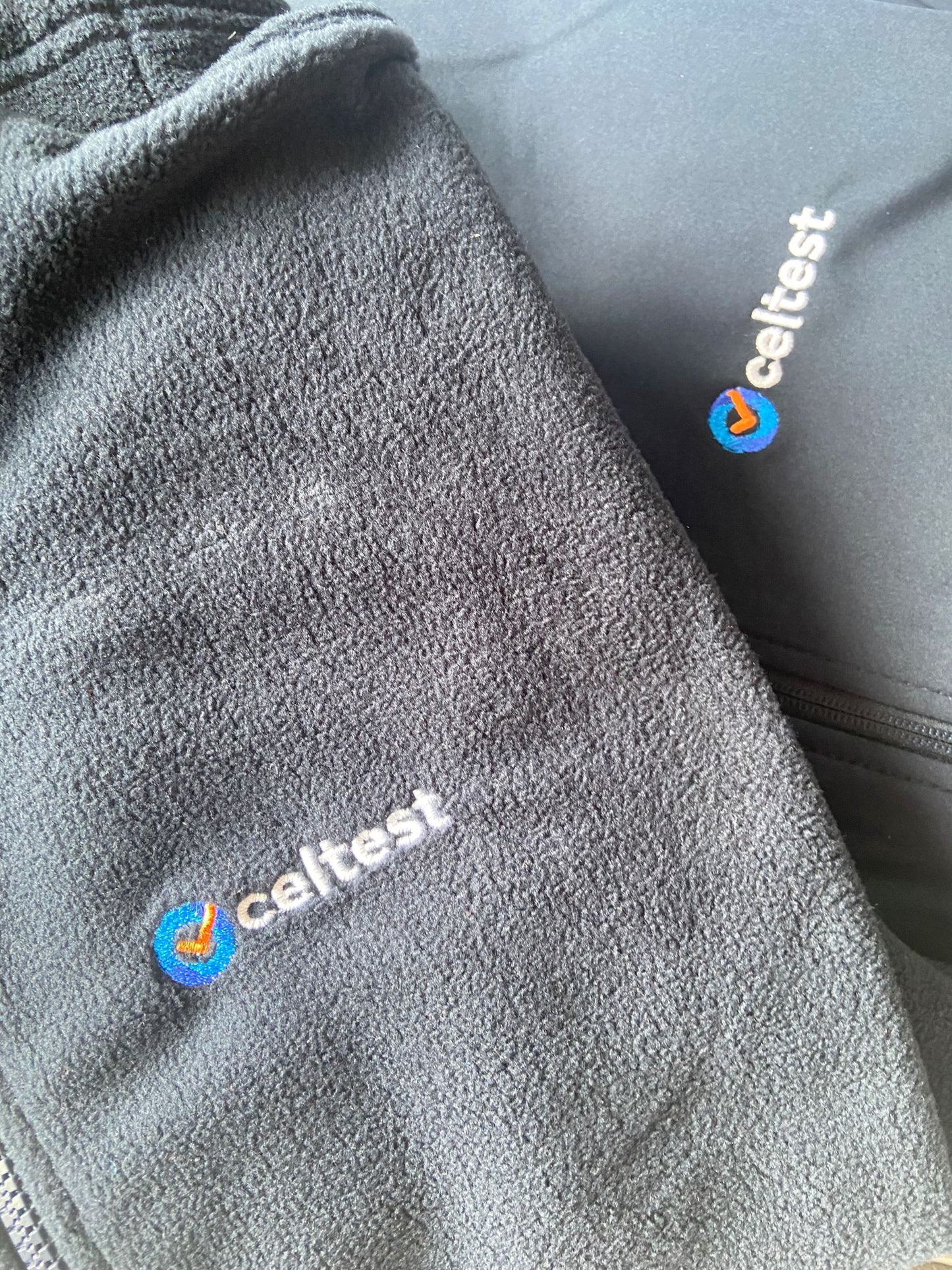 Custom Business Workwear- Embroidery & Print Excellence for the Modern Professional!